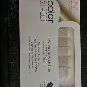 Color Street nail polish strips